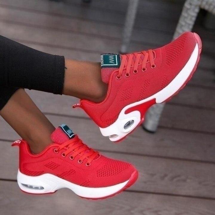 Sneakersy damskie sportowe z siateczki, wygodne buty do biegania i na siłownię - Czerwony