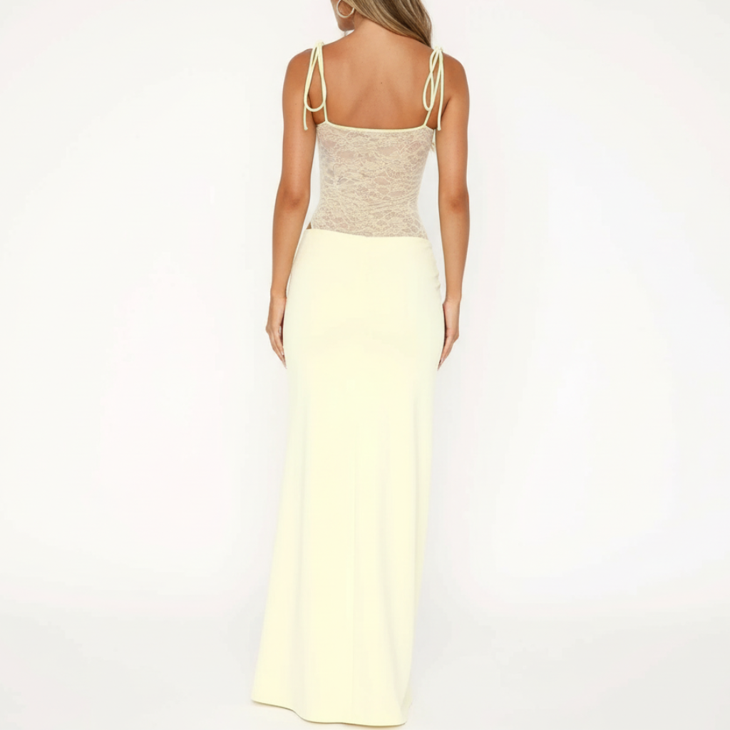 Lizizo | Elegancka sukienka maxi z koronkowymi detalami