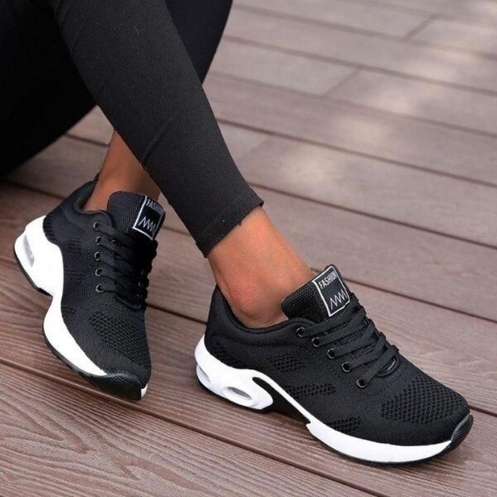 Sneakersy damskie sportowe z siateczki, wygodne buty do biegania i na siłownię - Czarny