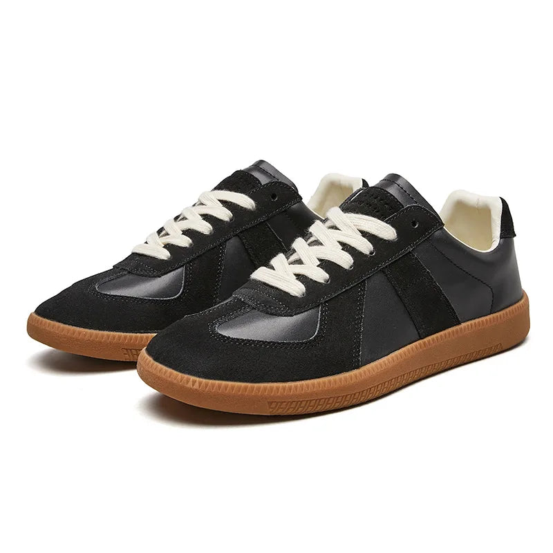 Sneakersy męskie niskie, klasyczne buty sportowe na co dzień, sznurowane trampki męskie - Czarny