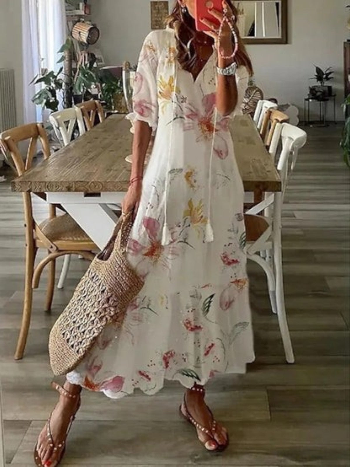 Sukienka damska maxi w kwiaty z dekoltem V, boho na lato i na plażę - Kwiatowa biel