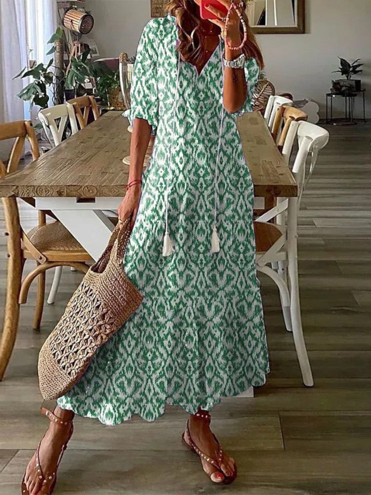 Sukienka damska maxi w kwiaty z dekoltem V, boho na lato i na plażę - Zielony